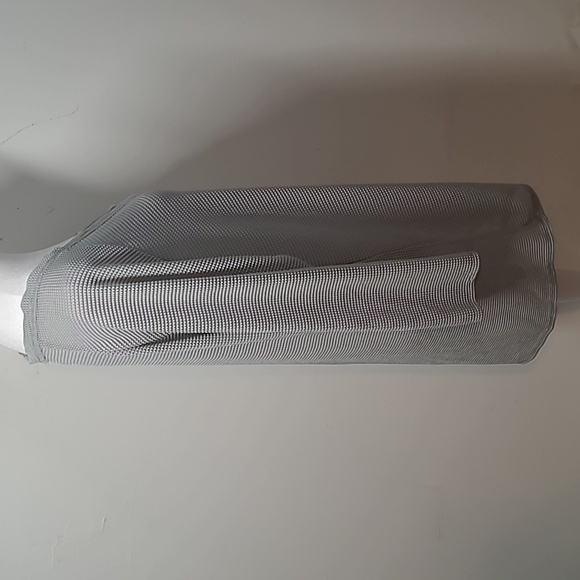 Jordan Taylor Women's Cover Up - Picture 5 of 6